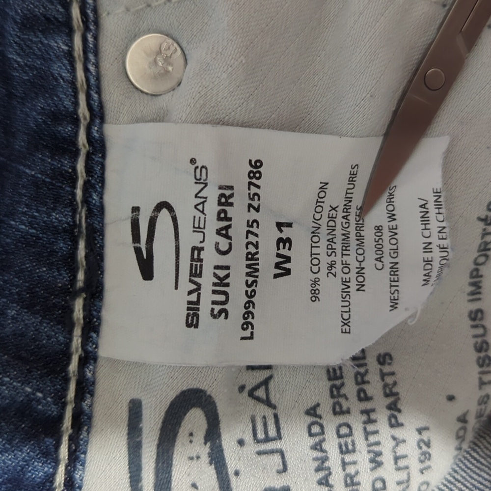Silver Jeans Suki Bootcut Capris Women's Distressed Embroidered Size 31 - Picture 7 of 7